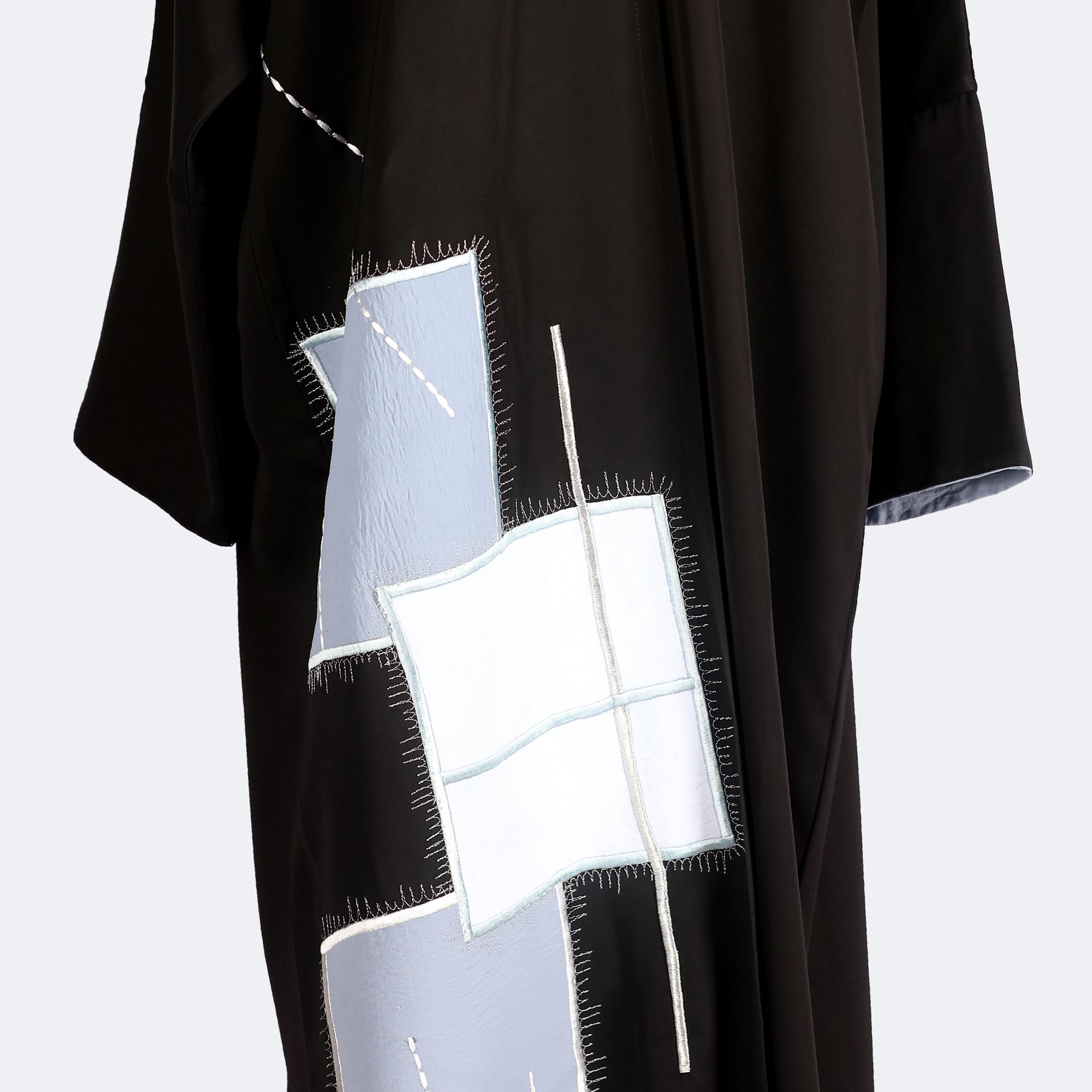 Aplic Embroidered Abaya