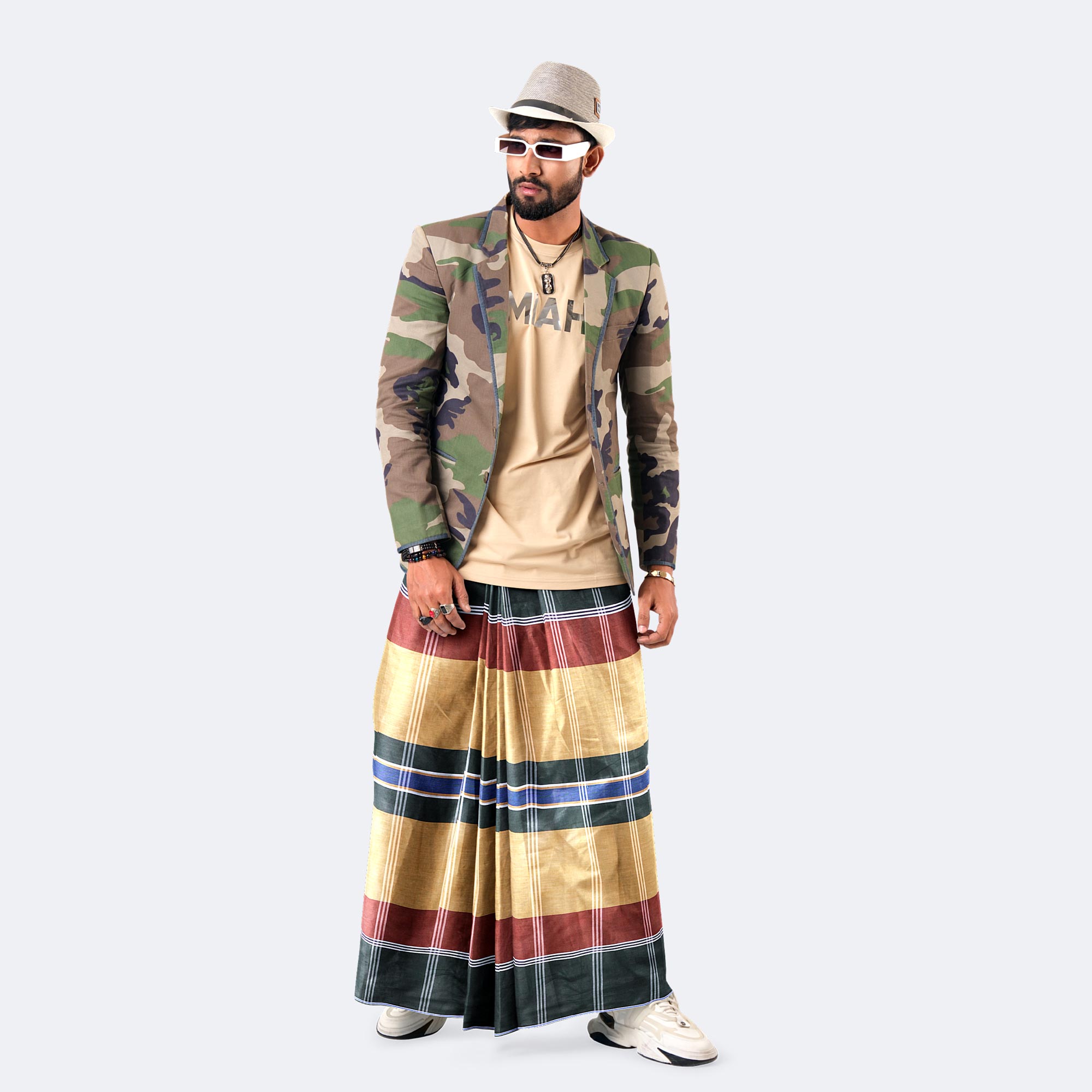 Gold Maroon Border Lungi - Style