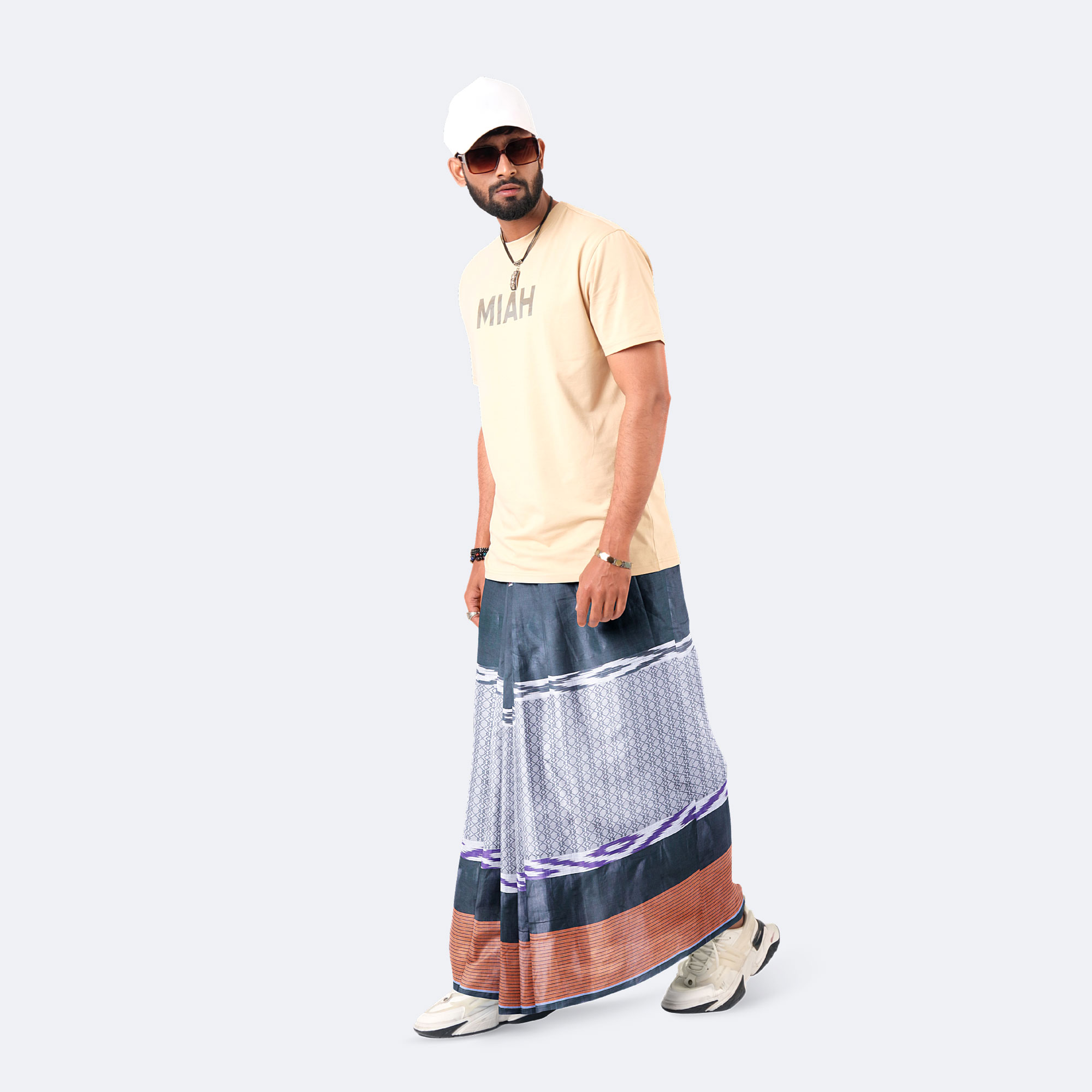 Charcoal Geo Stripe Lungi – Prachurjo