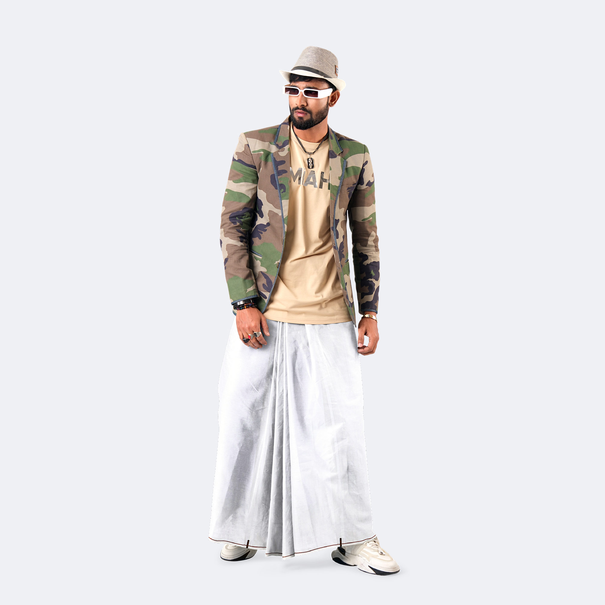Classic White Lungi - Saz Bilash