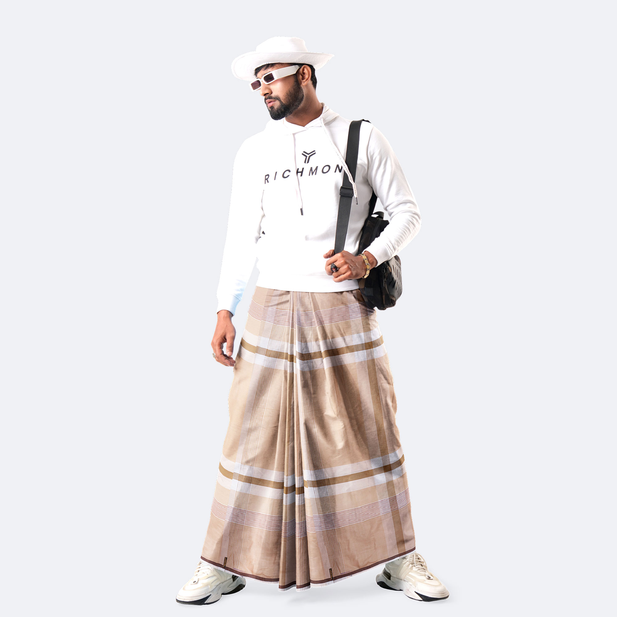Soft Beige Check Lungi – Showkhin
