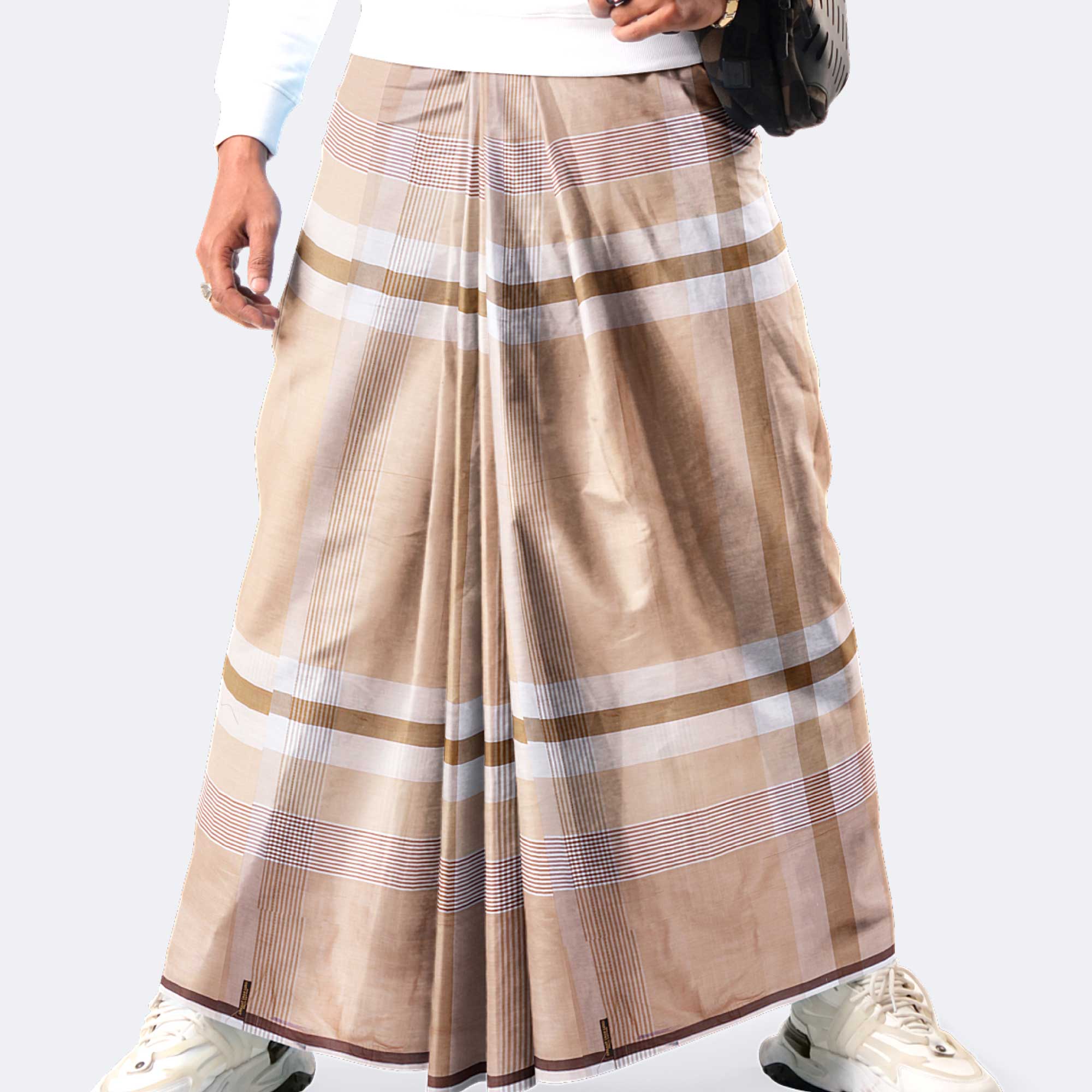 Soft Beige Check Lungi – Showkhin
