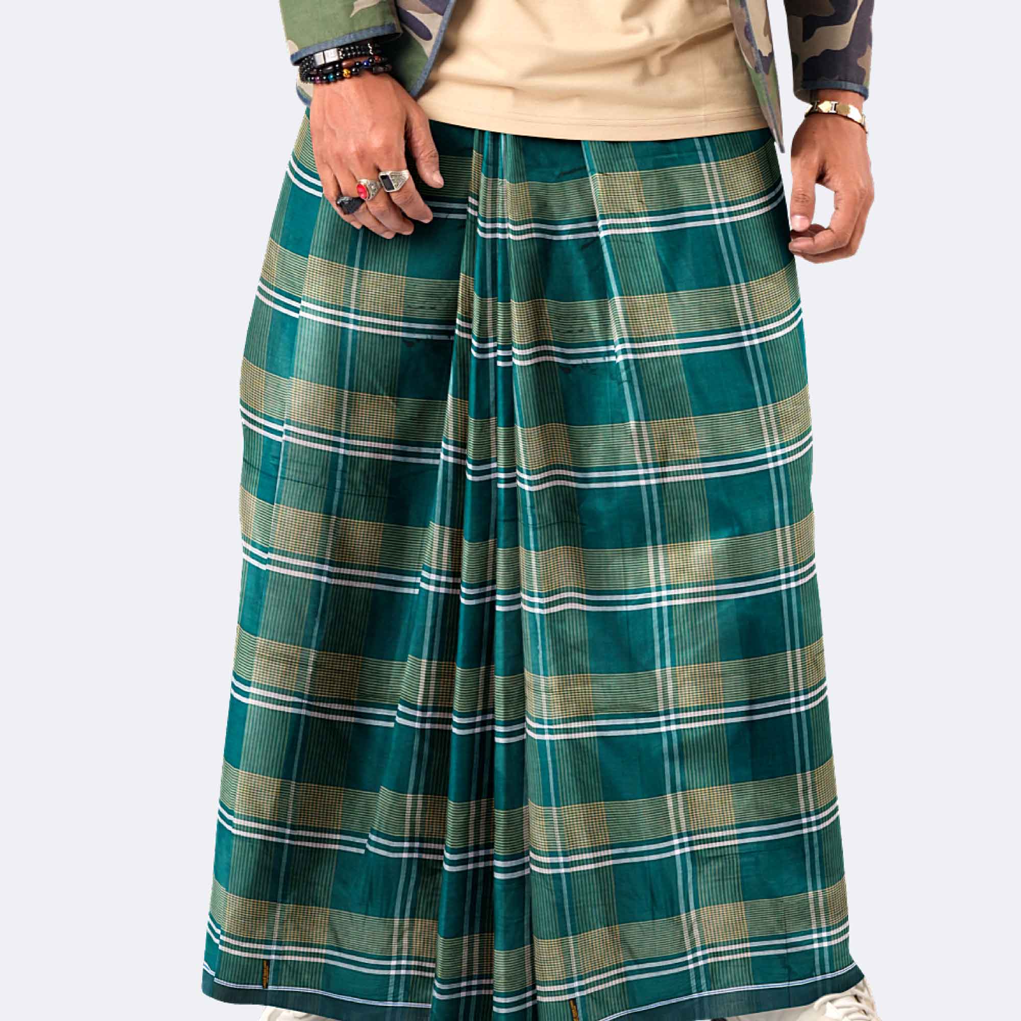 Moss Green Check Lungi – Showkhin