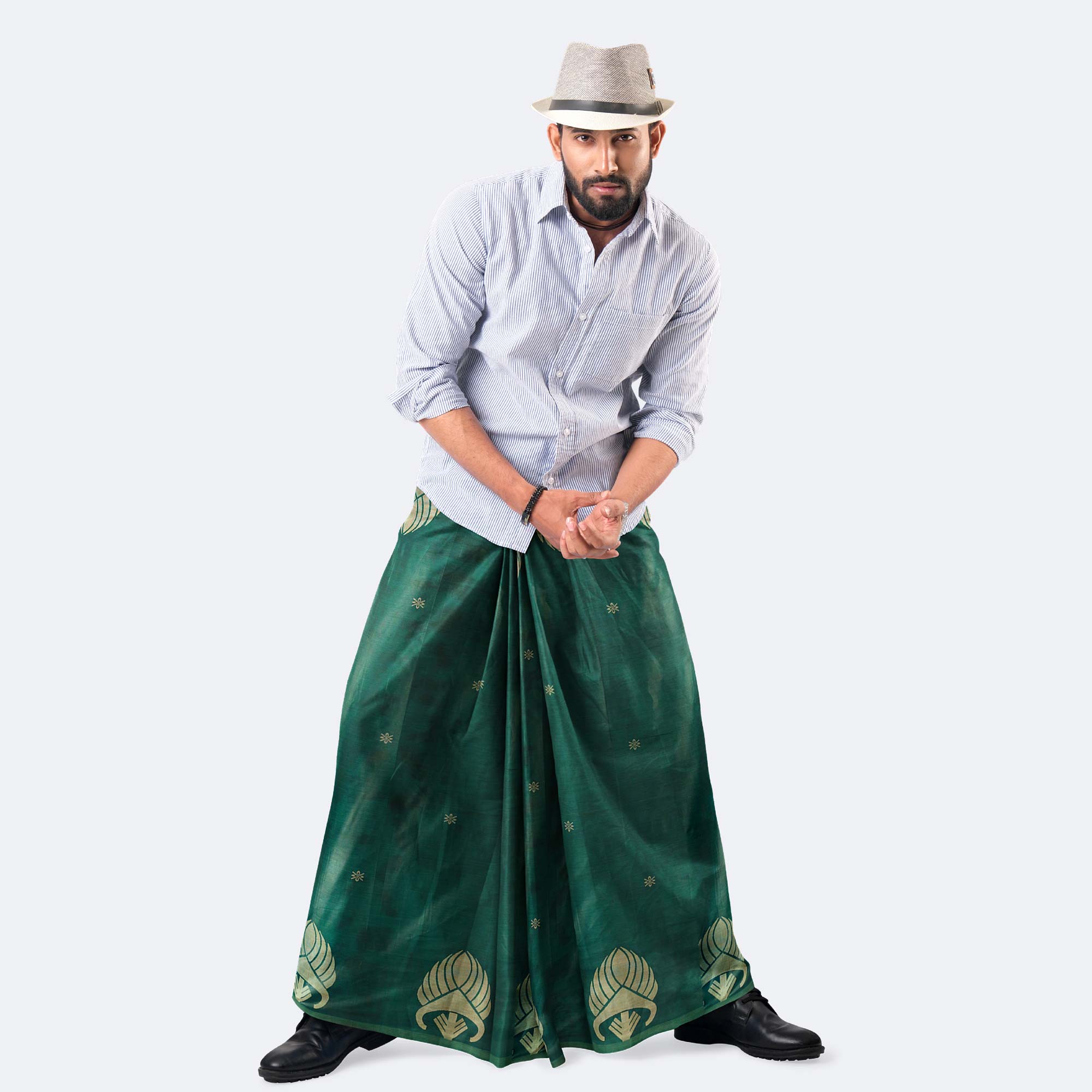 Amanat Shah Lungi - Crown