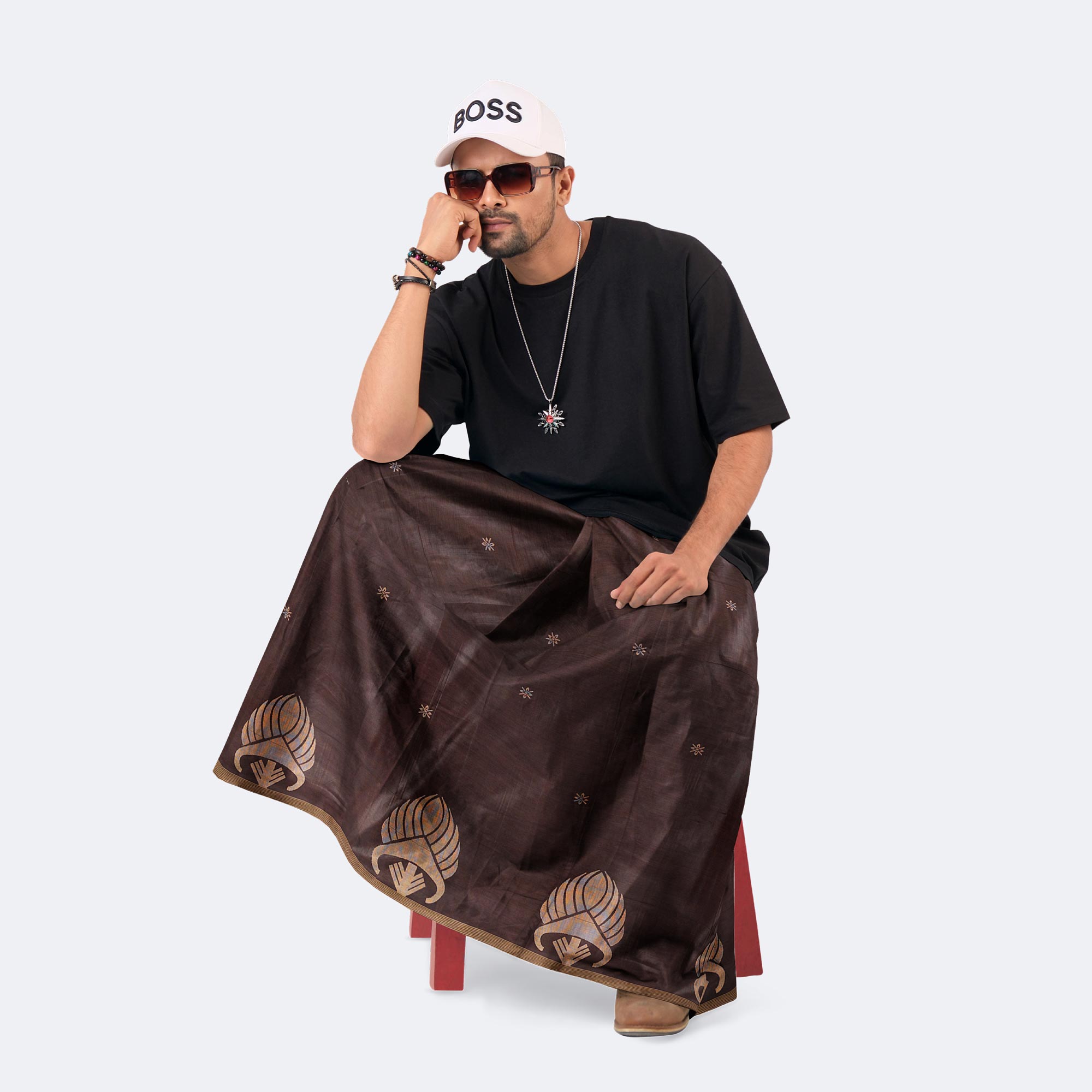 Amanat Shah Lungi - Crown