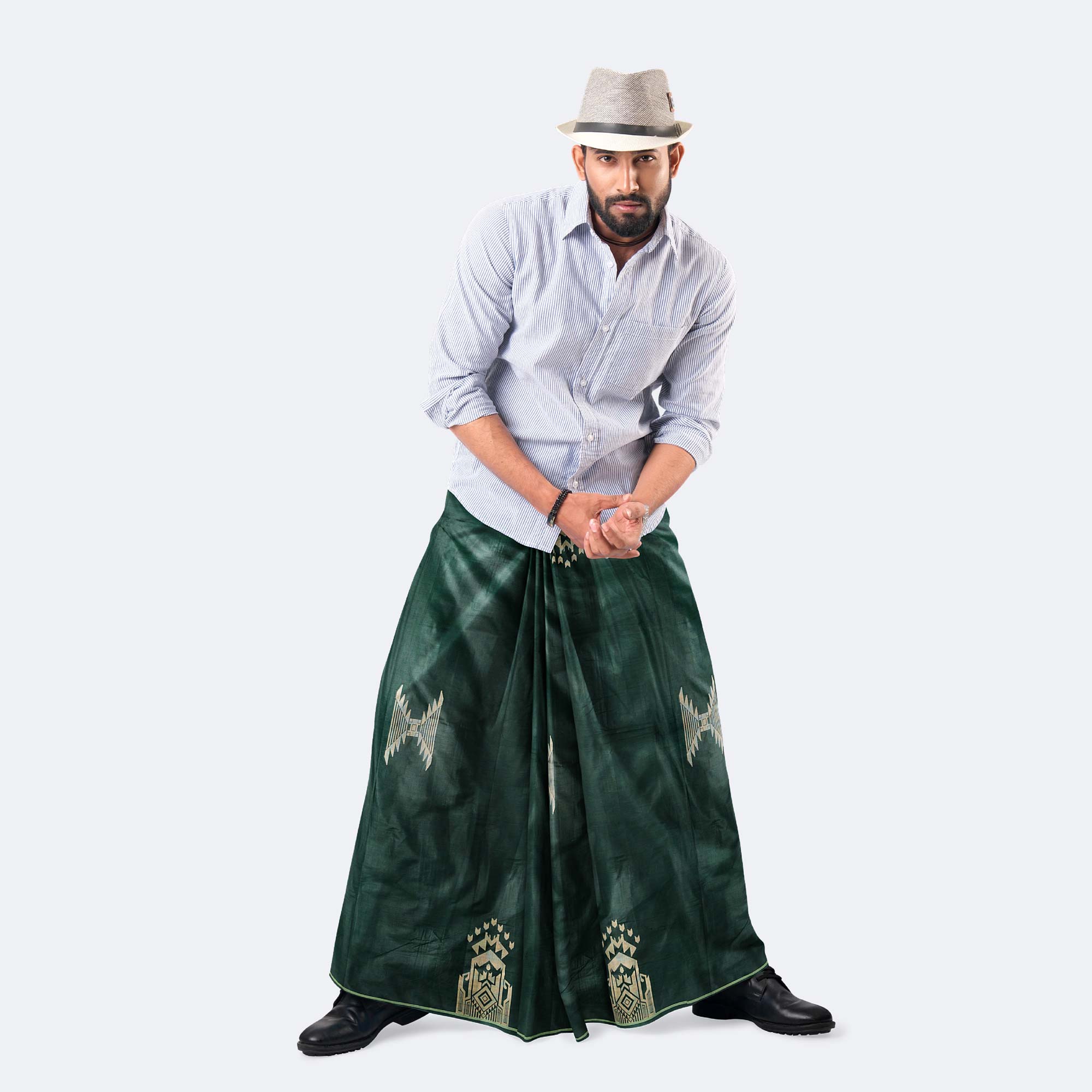 Amanat Shah Lungi - Crown