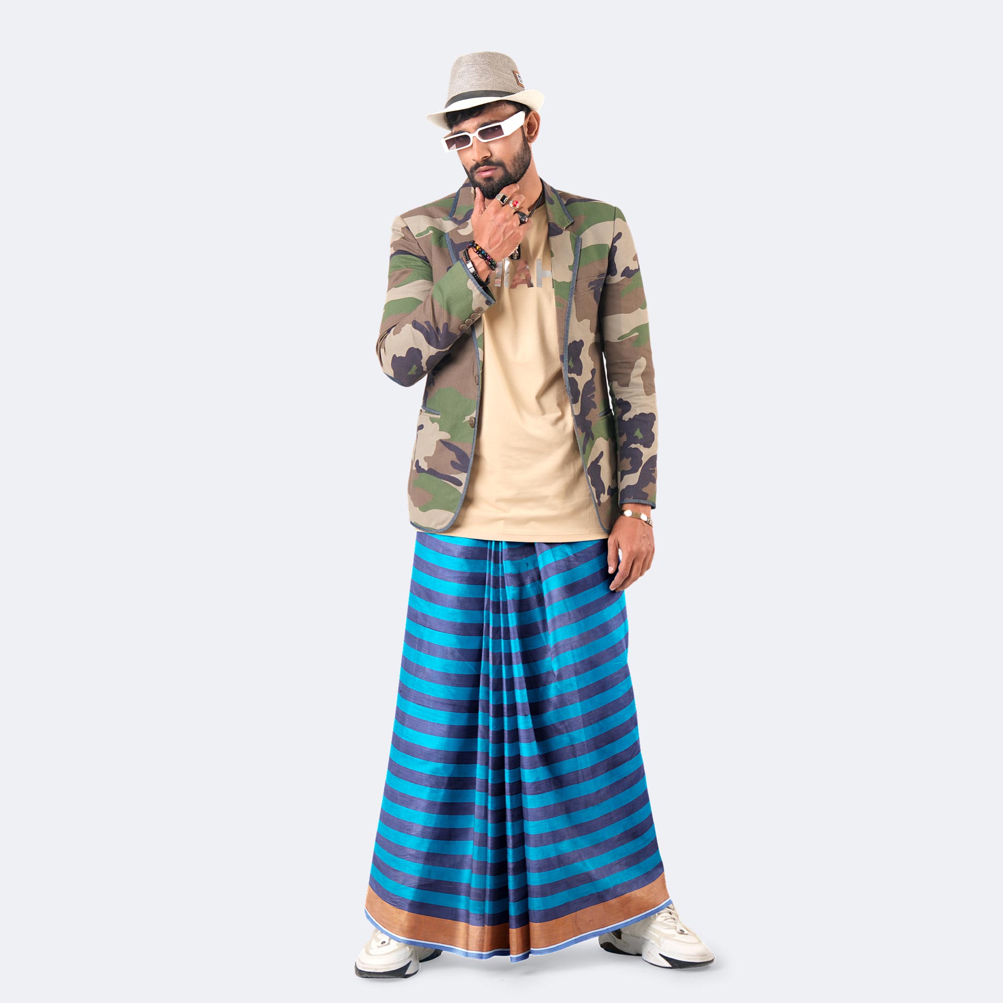 Amanat Shah Lungi - Crown