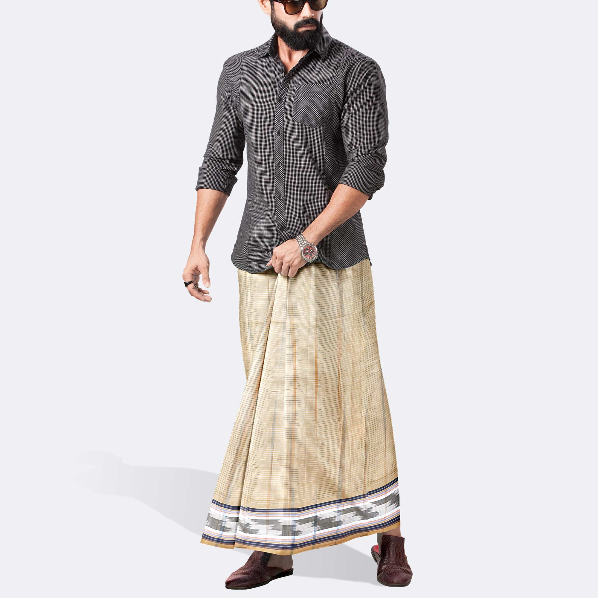 Lungi dress hi-res stock photography and images - Alamy