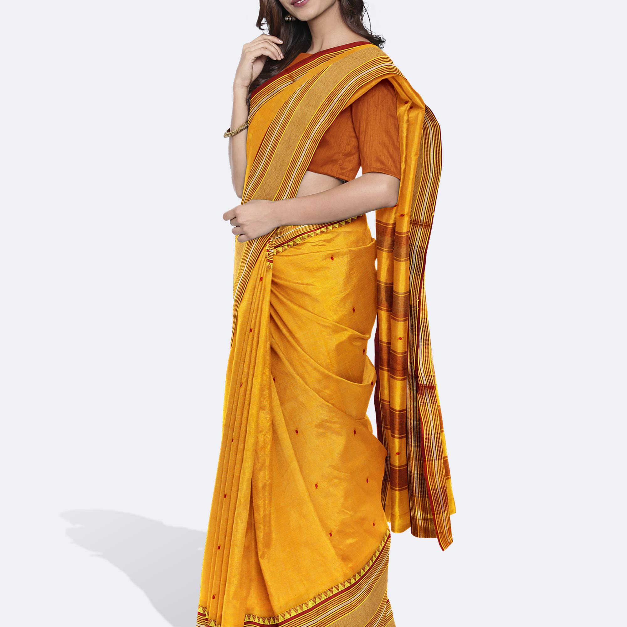 Gaye on sale holud saree