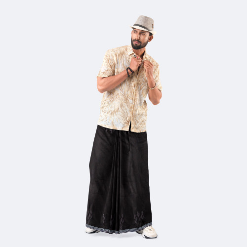 Black Color Solid Lungi - Bikkhato | MIAH